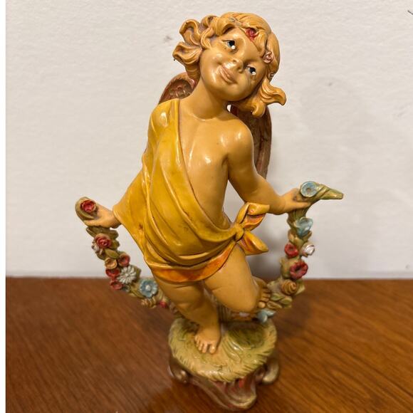 Vintage Cherub Angel Figurine with Floral Garland Italian Made Holiday Decor - Picture 3 of 9